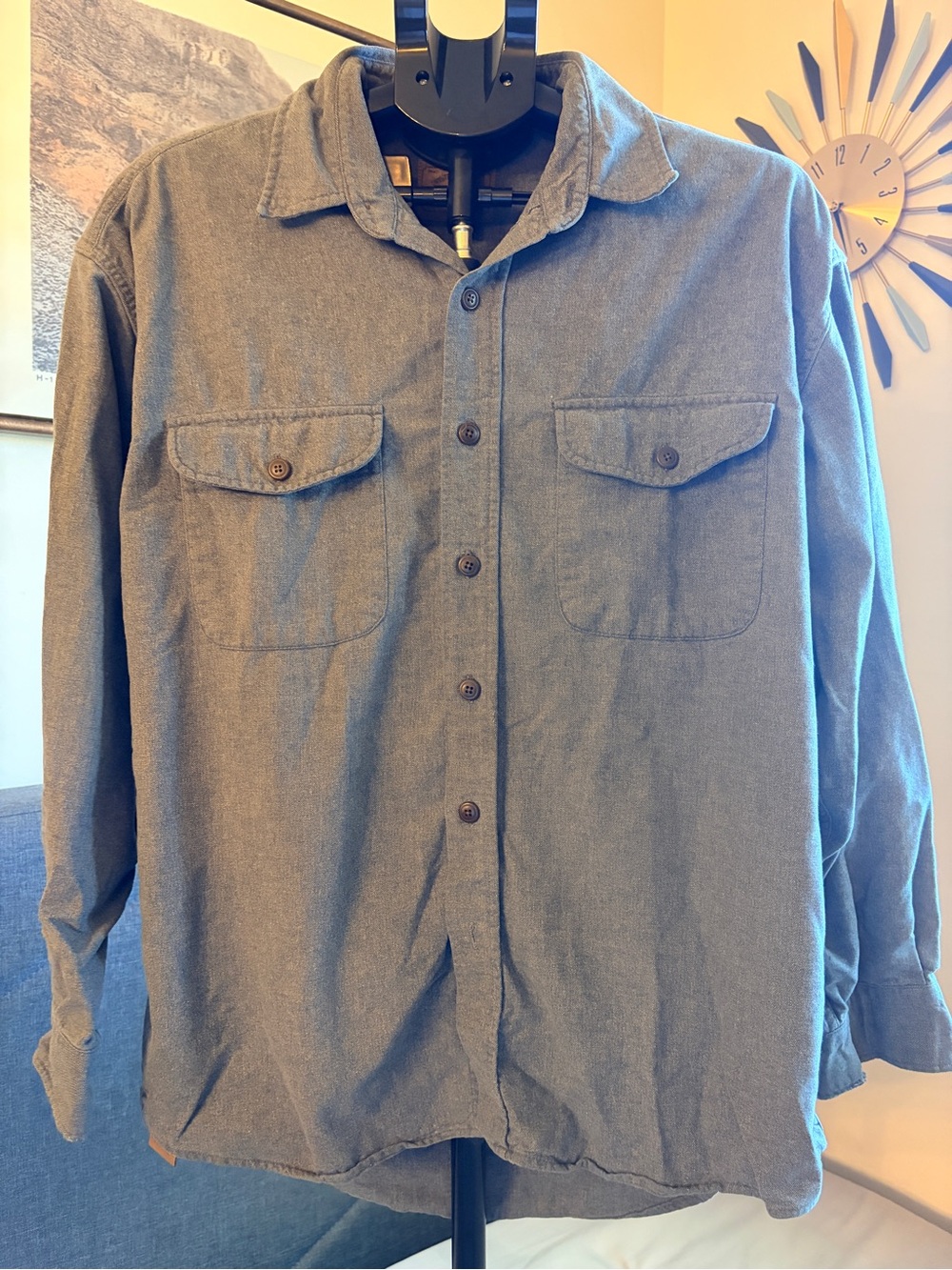 St. John's Bay Men's Button-Up Shirt Jacket in Gray | missing button